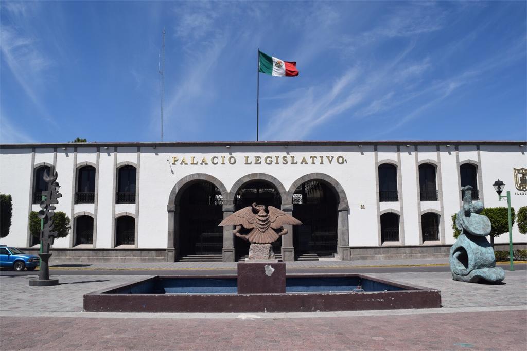 Otorga el Congreso del Estado de Tlaxcala aumento salarial a los trabajadores de base